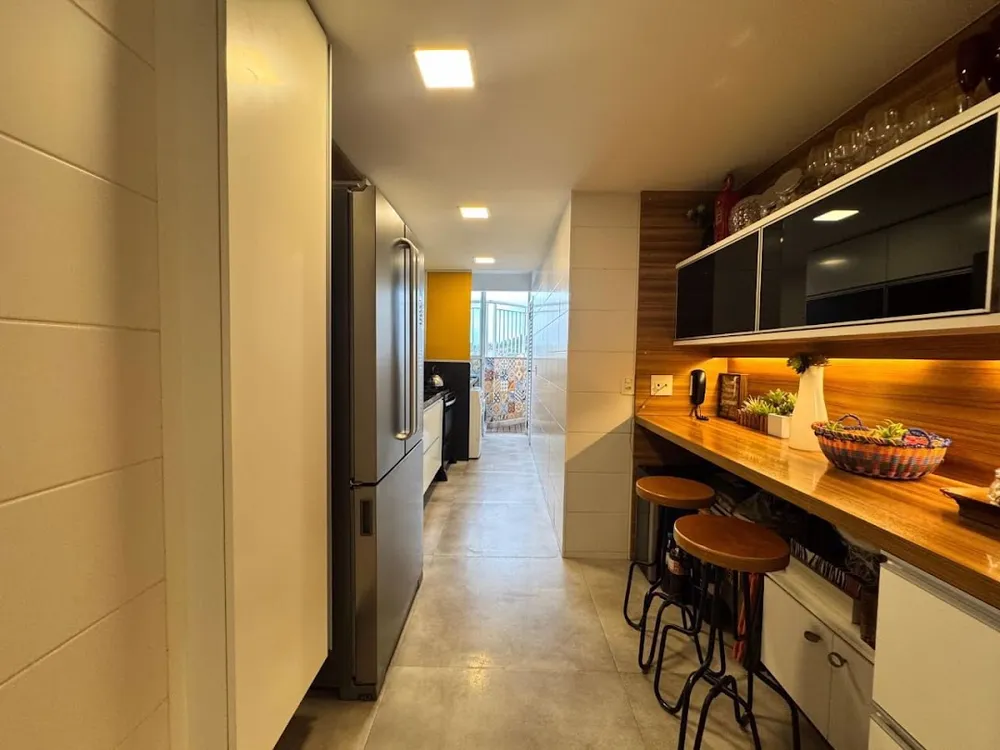 Cobertura, 3 quartos, 210 m² - Foto 9