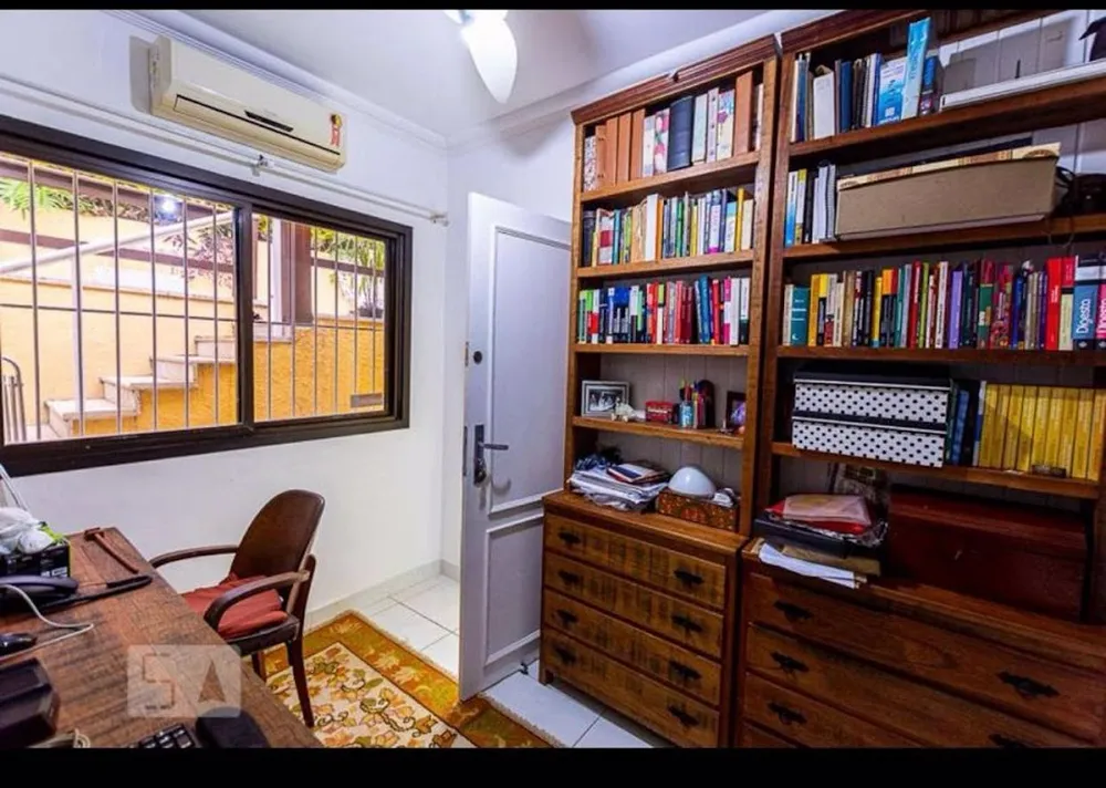 Casa, 4 quartos, 300 m² - Foto 23