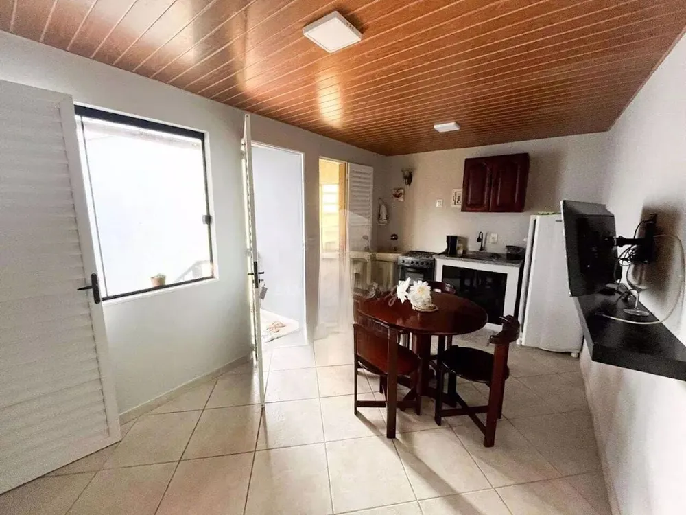 Casa, 5 quartos, 320 m² - Foto 23