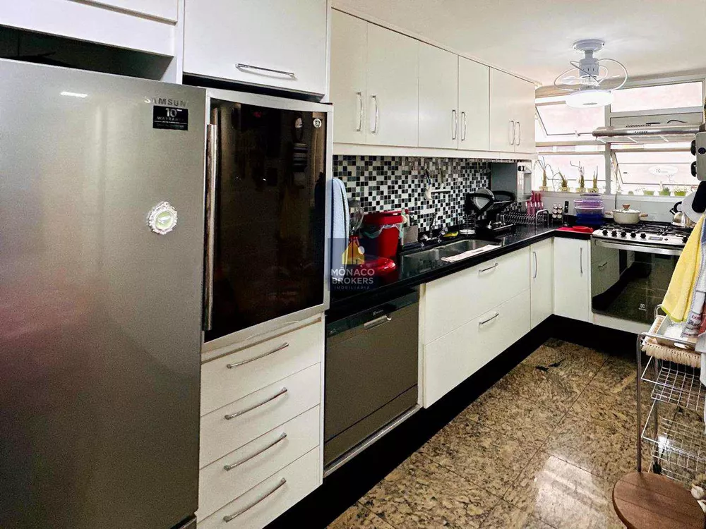 Apartamento, 4 quartos, 260 m² - Foto 35