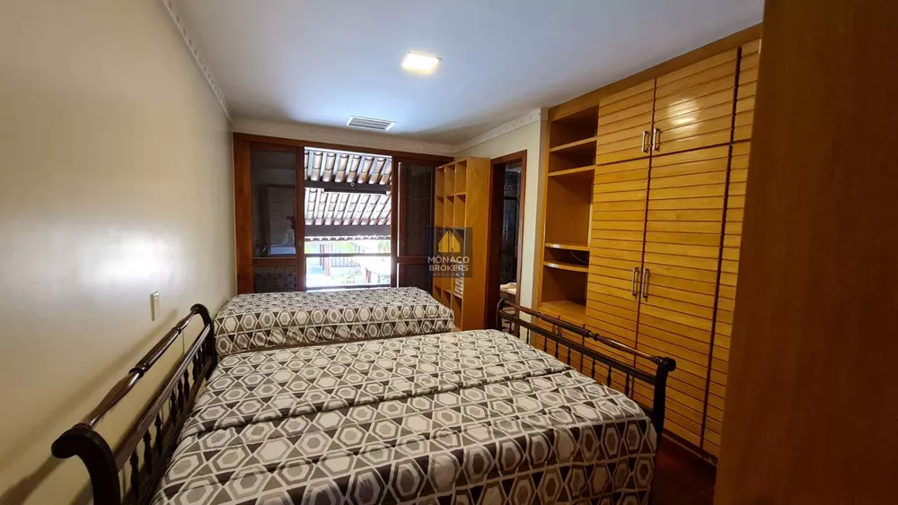 Casa, 4 quartos, 650 m² - Foto 27
