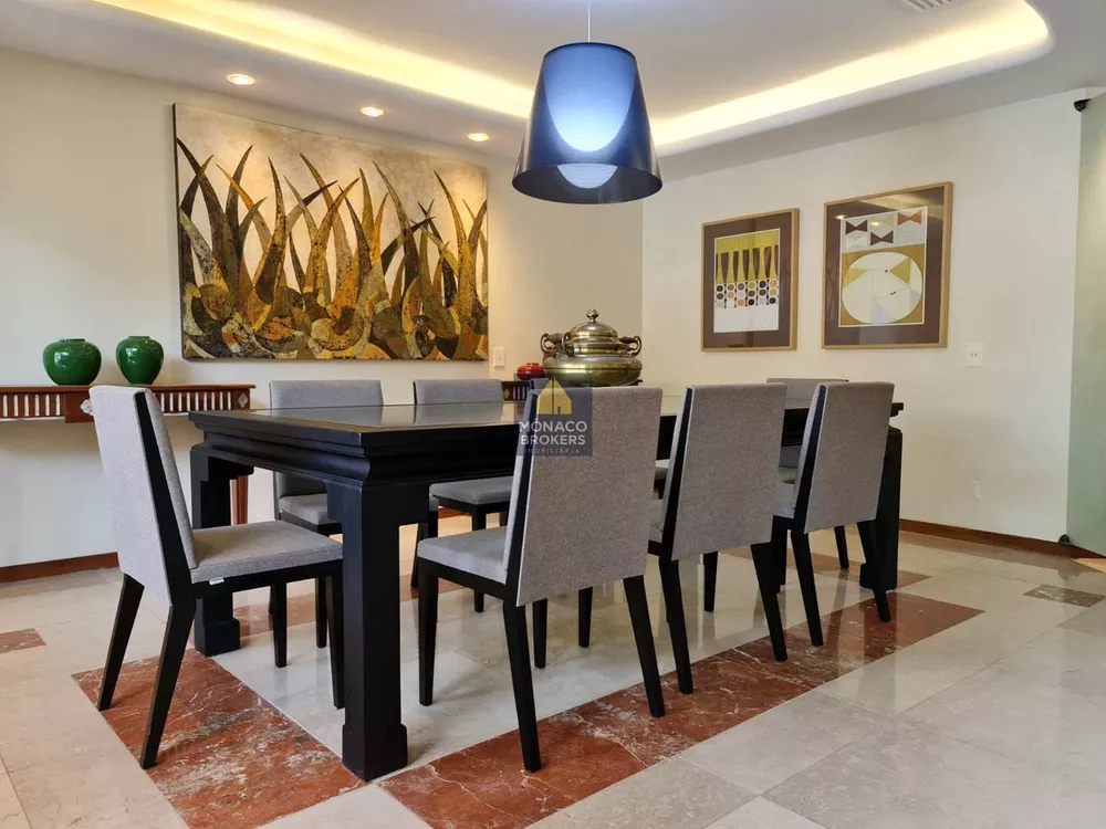 Casa, 4 quartos, 650 m² - Foto 1