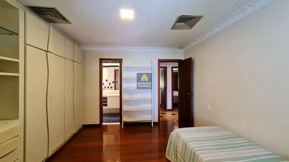 Casa, 4 quartos, 650 m² - Foto 28