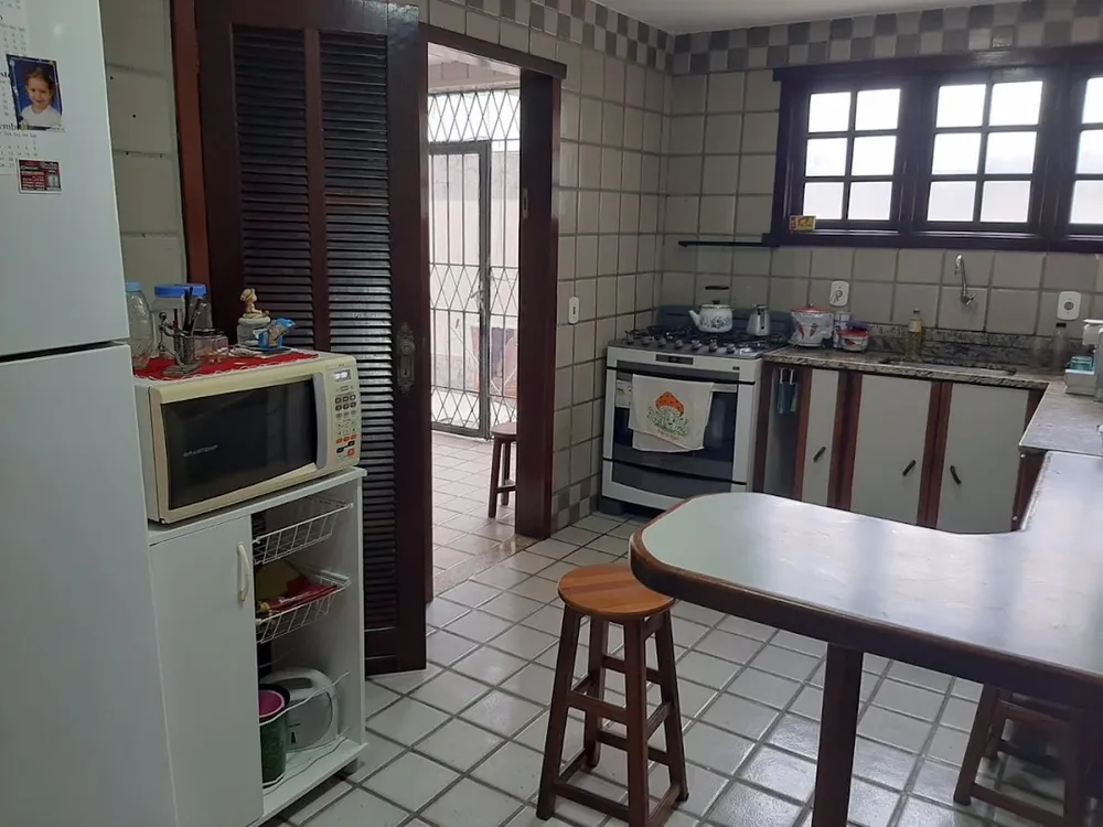 Casa, 6 quartos, 295 m² - Foto 19
