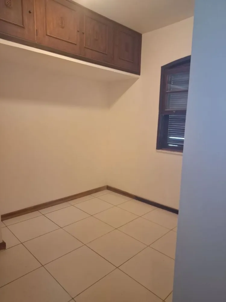 Casa, 5 quartos, 280 m² - Foto 11