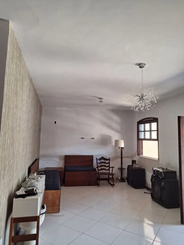 Casa, 5 quartos, 280 m² - Foto 1