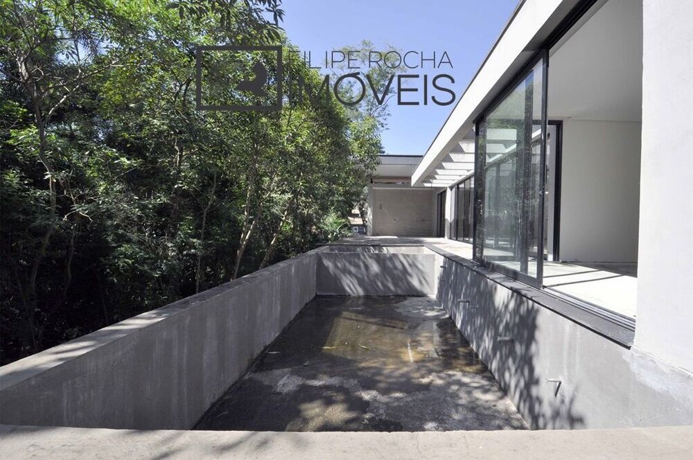 Casa à venda com 5 quartos, 380m² - Foto 9