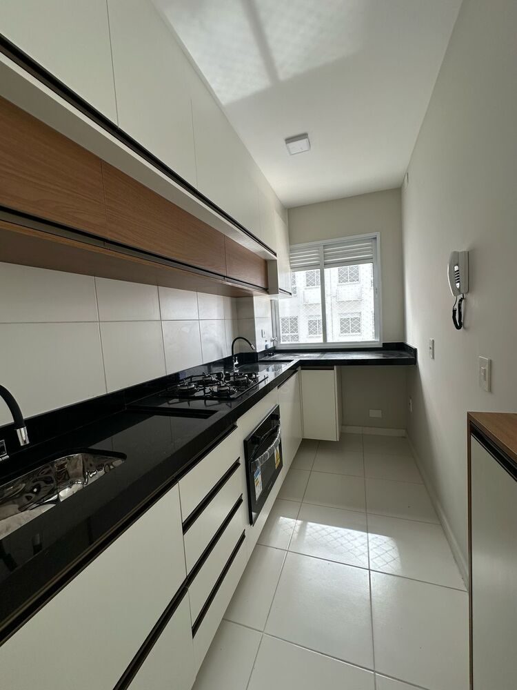 Apartamento para alugar com 2 quartos, 45m² - Foto 4