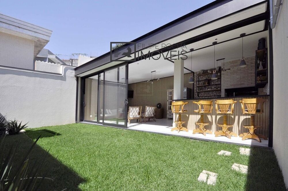 Casa à venda com 3 quartos, 217m² - Foto 12
