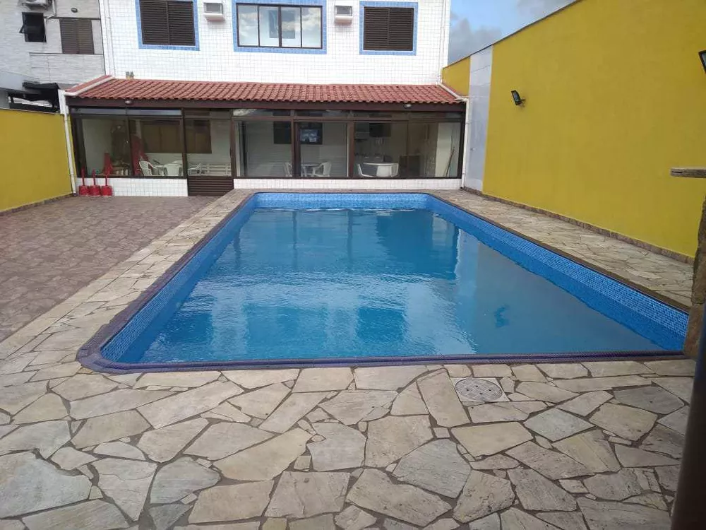 Casa à venda com 2 quartos, 350m² - Foto 1