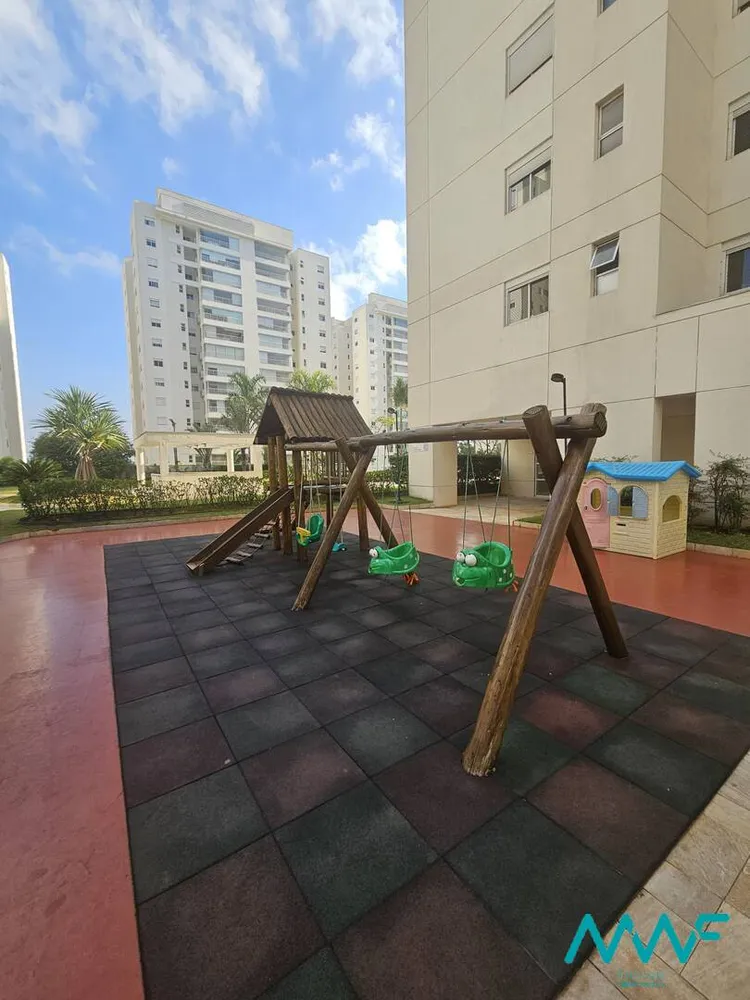 Apartamento, 3 quartos, 132 m² - Foto 2