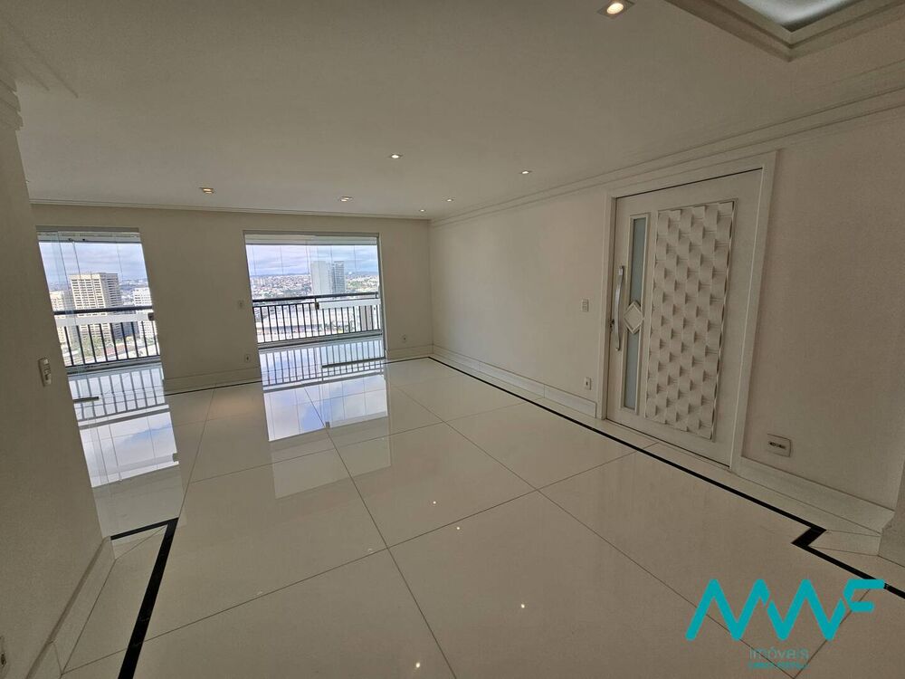 Apartamento à venda com 3 quartos, 164m² - Foto 6