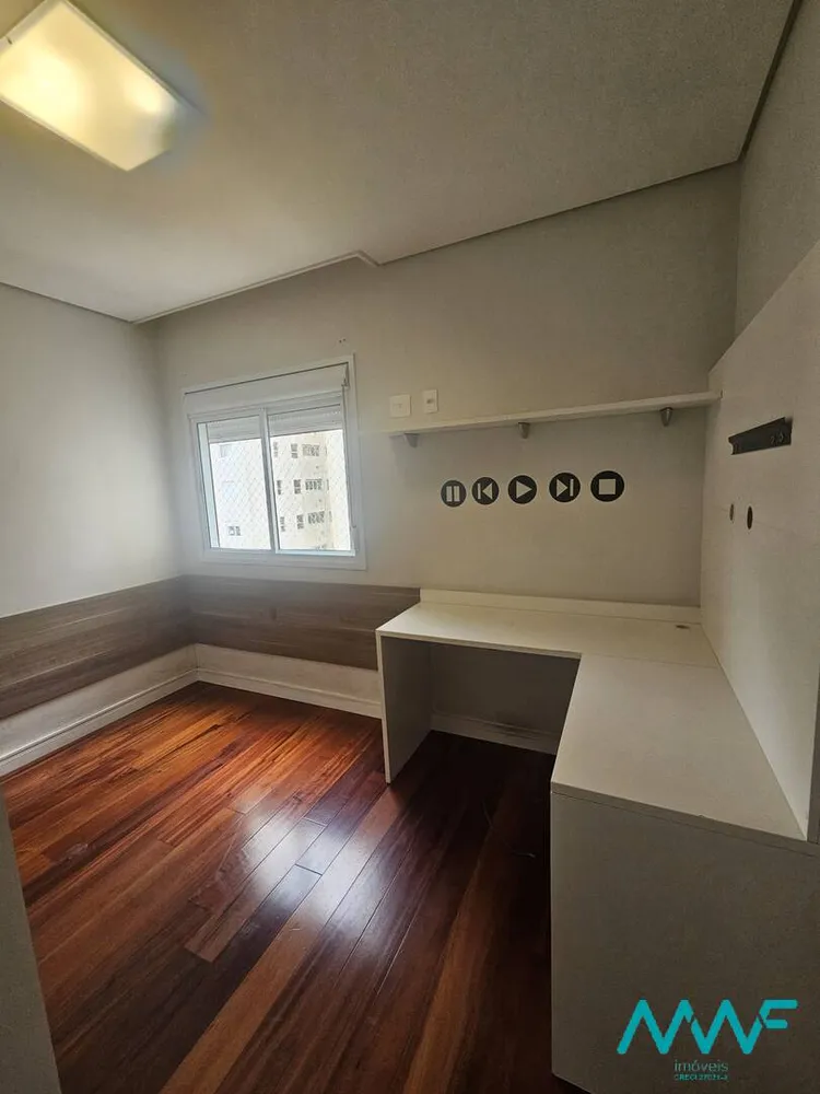 Apartamento, 3 quartos, 158 m² - Foto 2