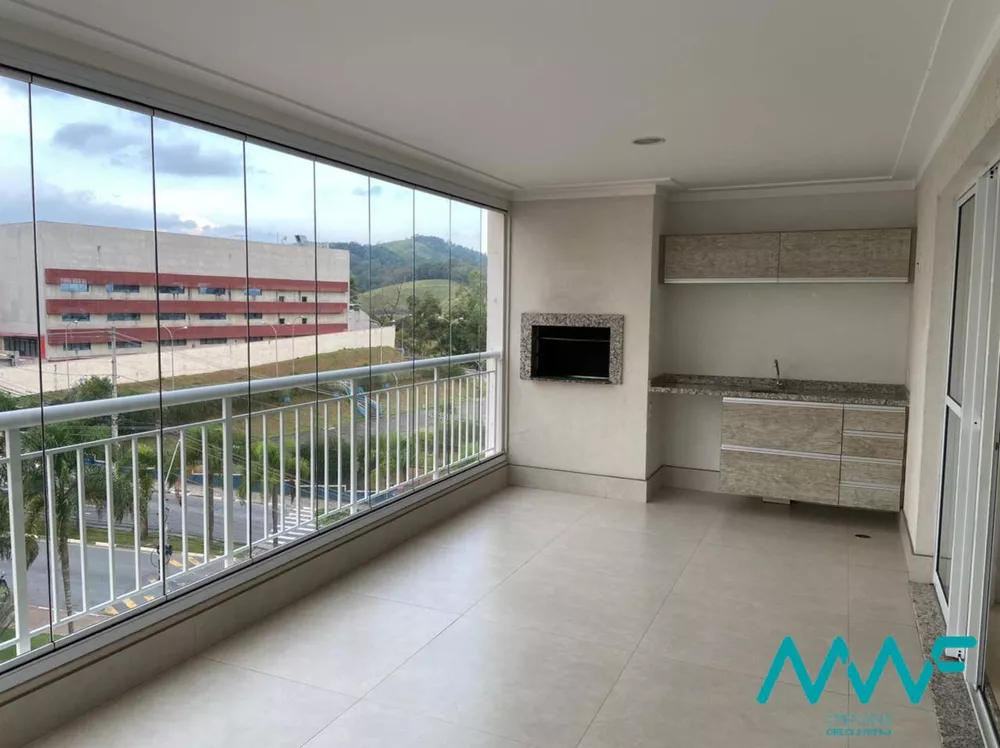 Apartamento à venda com 3 quartos, 158m² - Foto 1