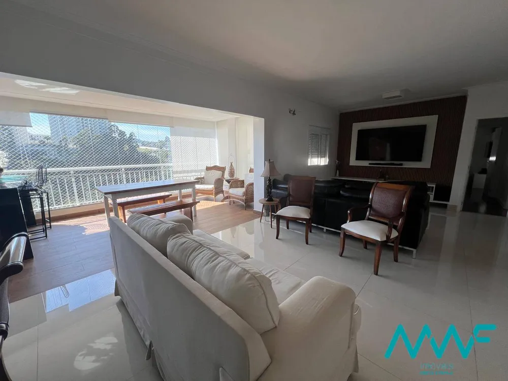 Apartamento, 3 quartos, 158 m² - Foto 1