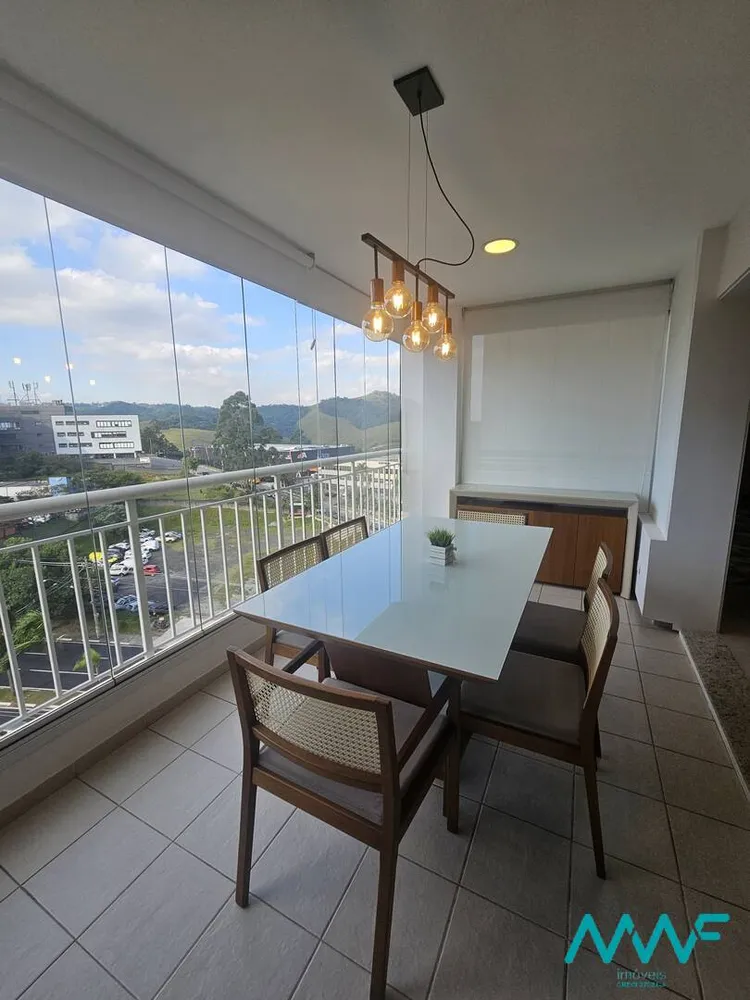 Apartamento, 3 quartos, 132 m² - Foto 2