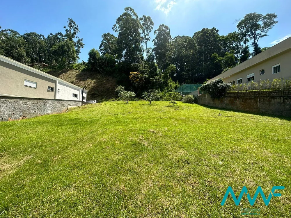 Terreno à venda, 1750m² - Foto 1