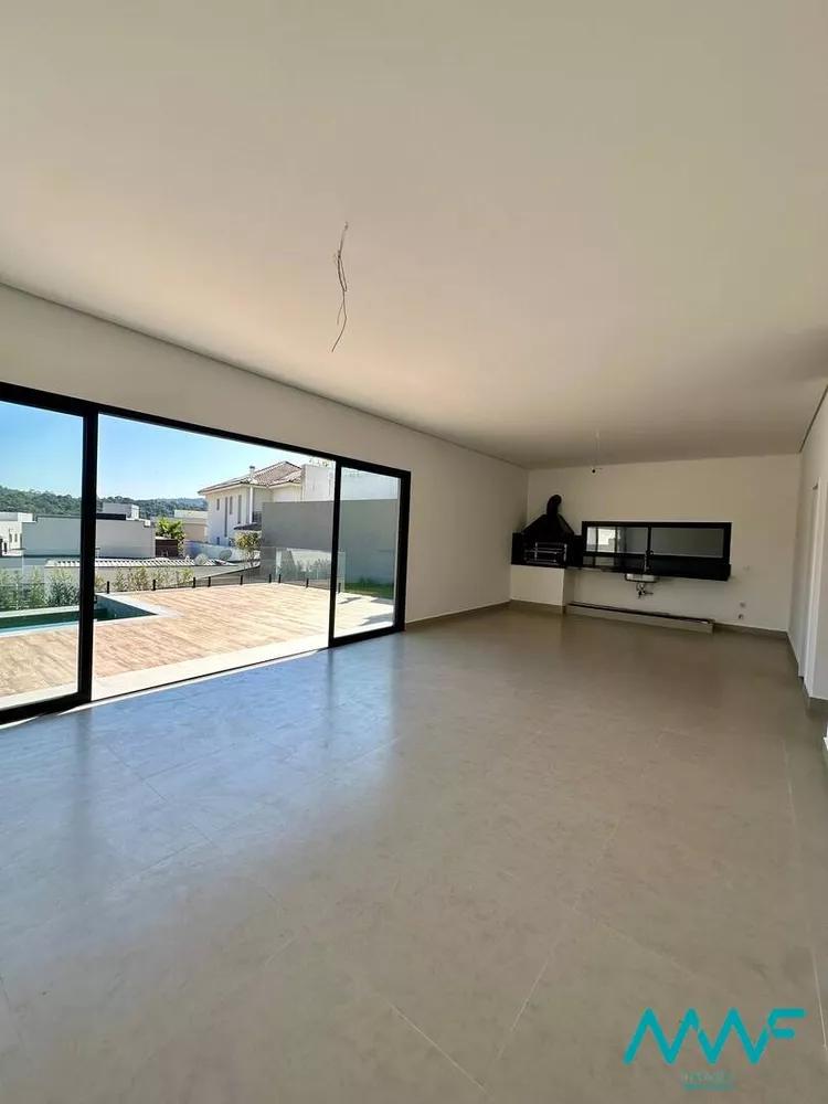 Casa de Condomínio à venda com 4 quartos, 410m² - Foto 3