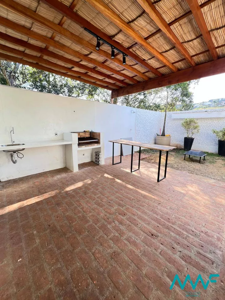 Casa de Condomínio à venda com 3 quartos, 190m² - Foto 4