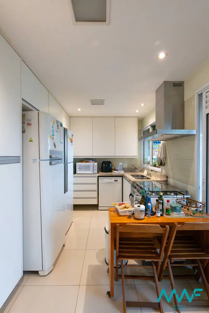 Apartamento, 3 quartos, 196 m² - Foto 5