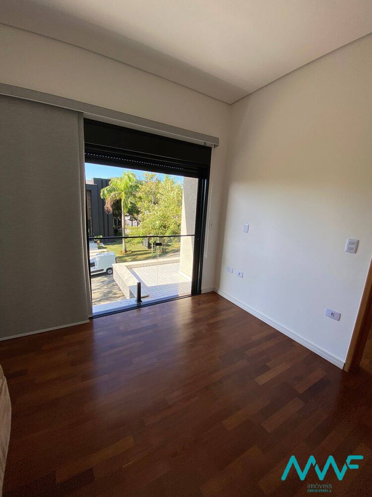 Casa de Condomínio à venda e aluguel com 5 quartos, 530m² - Foto 19