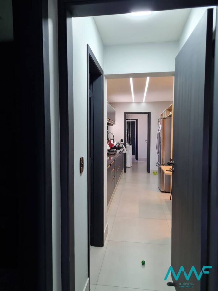 Apartamento, 3 quartos, 147 m² - Foto 1