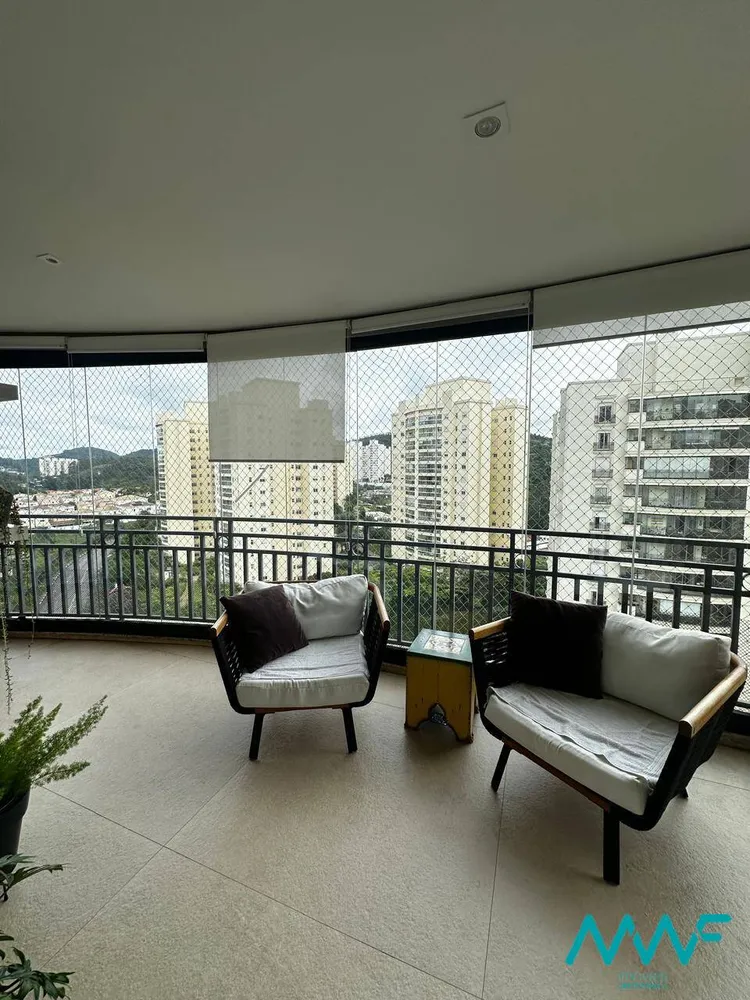 Apartamento, 3 quartos, 201 m² - Foto 1