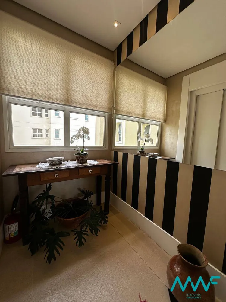 Apartamento, 3 quartos, 201 m² - Foto 2