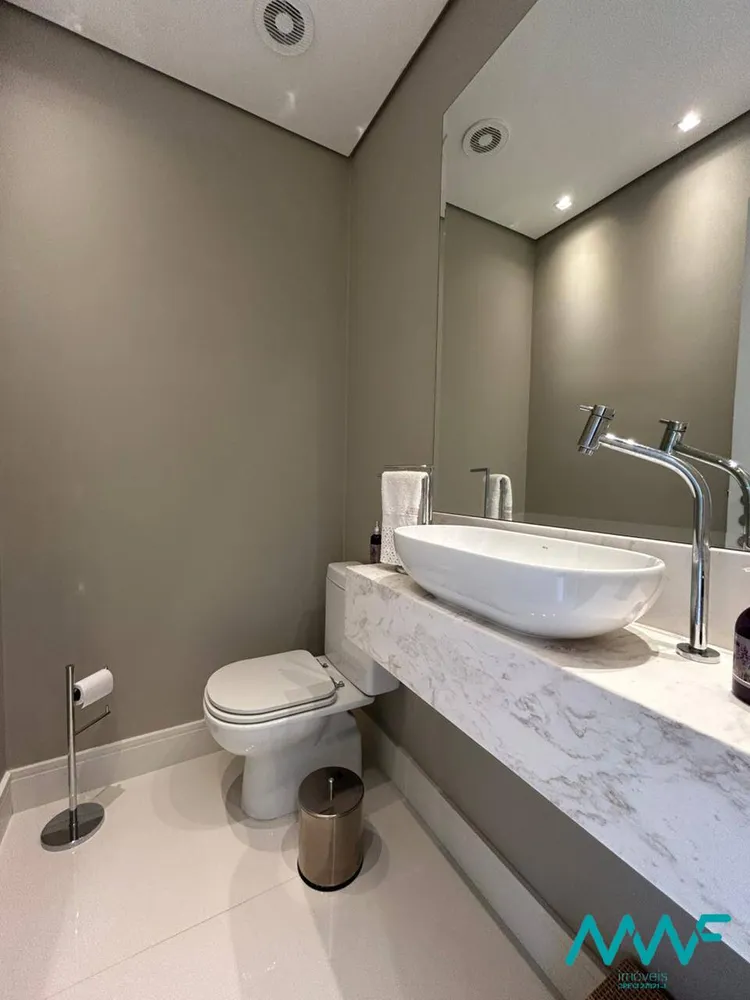 Apartamento, 3 quartos, 168 m² - Foto 1