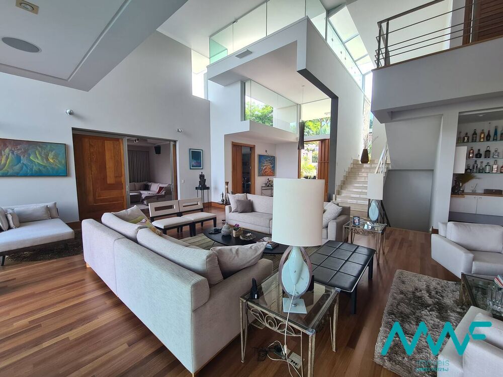 Casa de Condomínio à venda com 4 quartos, 1430m² - Foto 2