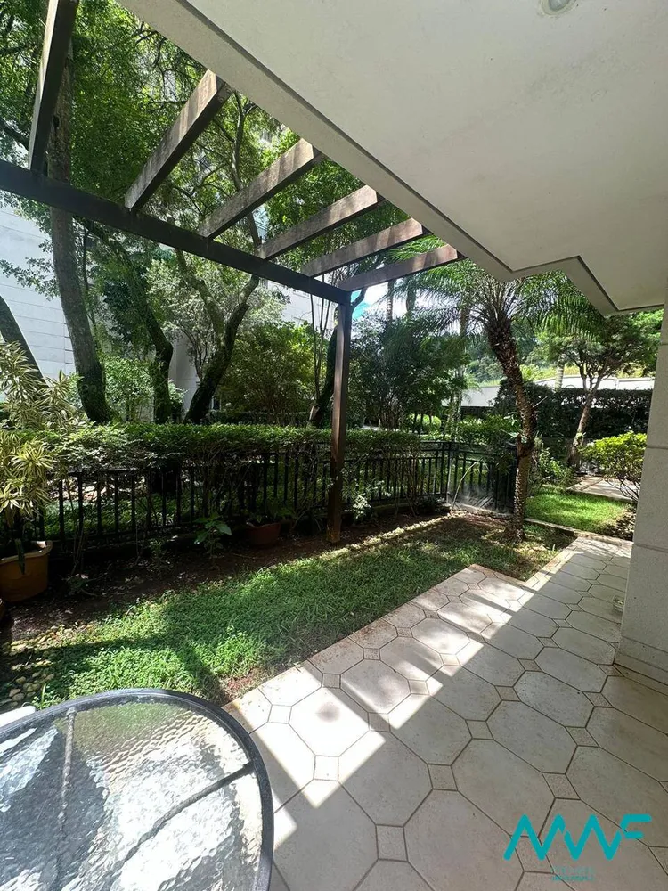 Apartamento, 3 quartos, 168 m² - Foto 1