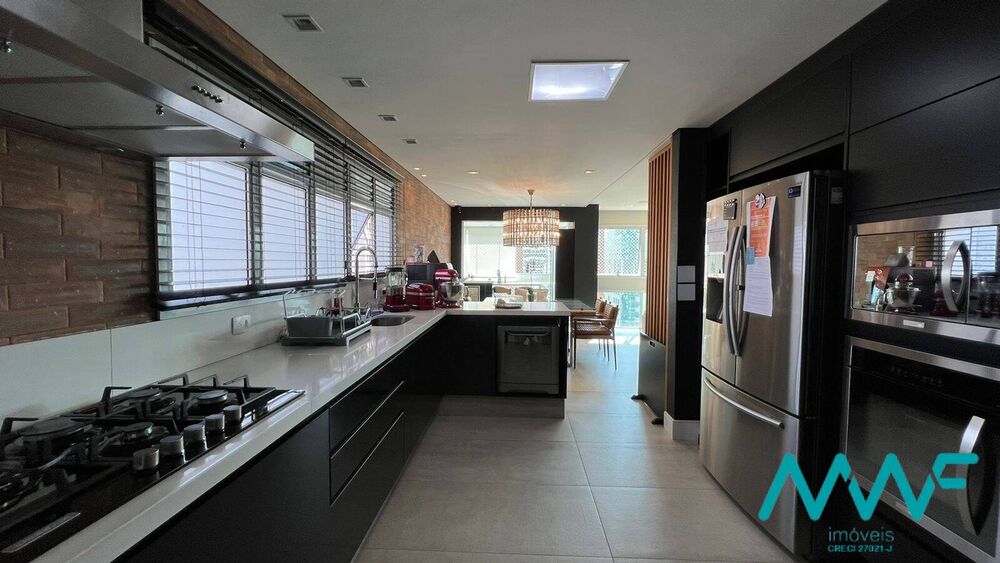 Apartamento, 3 quartos, 250 m² - Foto 2