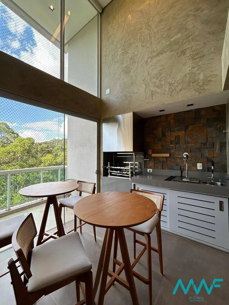 Apartamento, 3 quartos, 192 m² - Foto 1