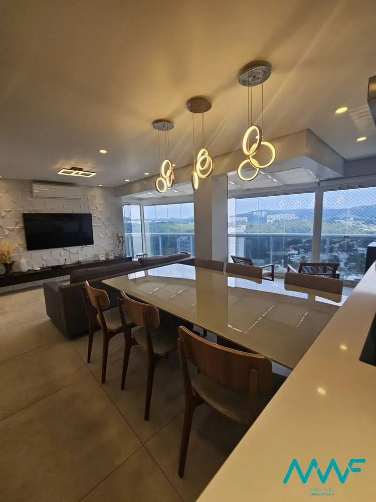Apartamento, 3 quartos, 214 m² - Foto 2