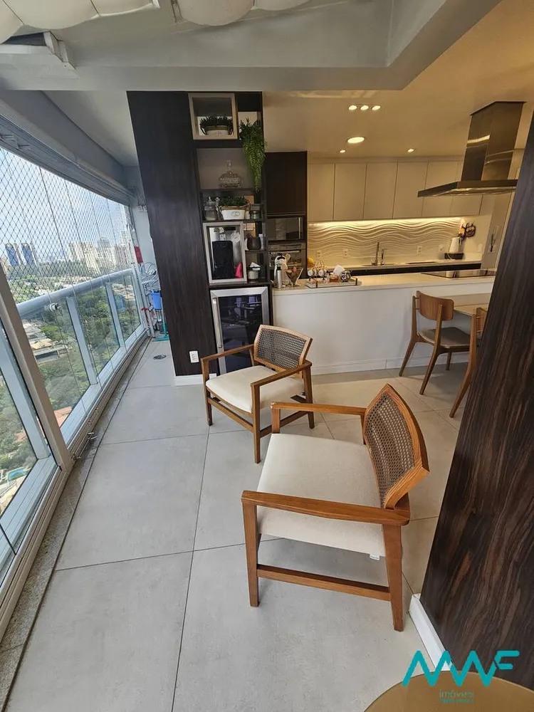 Apartamento, 3 quartos, 214 m² - Foto 3