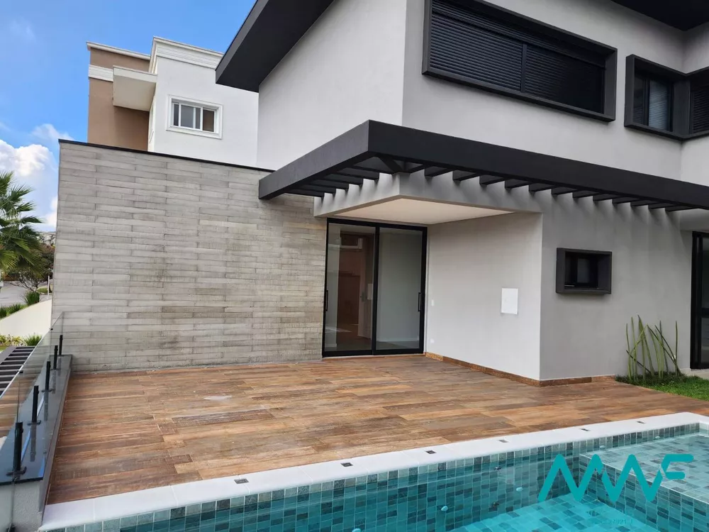 Casa de Condomínio à venda com 4 quartos, 364m² - Foto 3