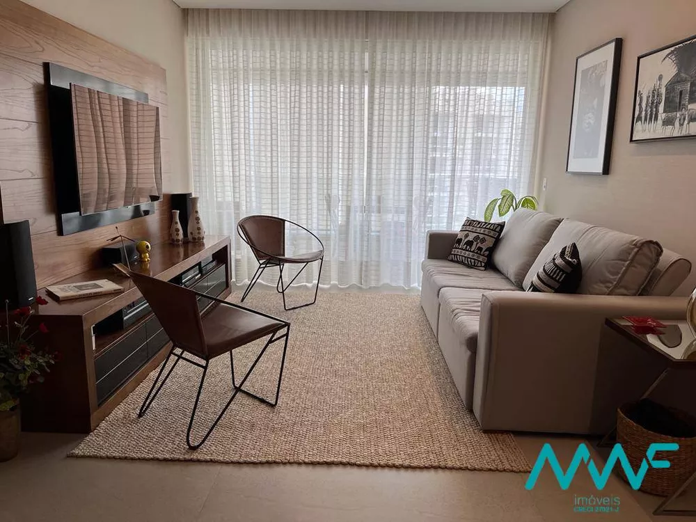 Apartamento à venda com 3 quartos, 140m² - Foto 3