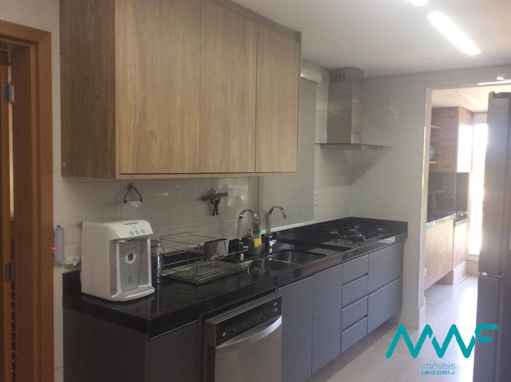 Apartamento, 3 quartos, 228 m² - Foto 2