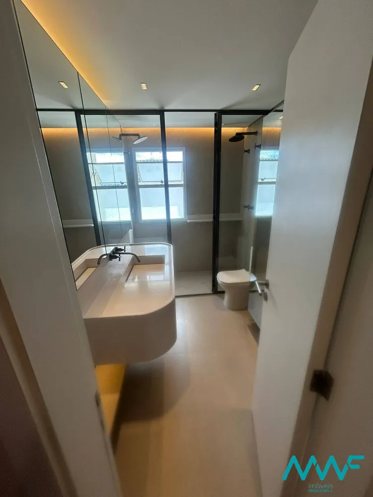Apartamento, 3 quartos, 243 m² - Foto 12