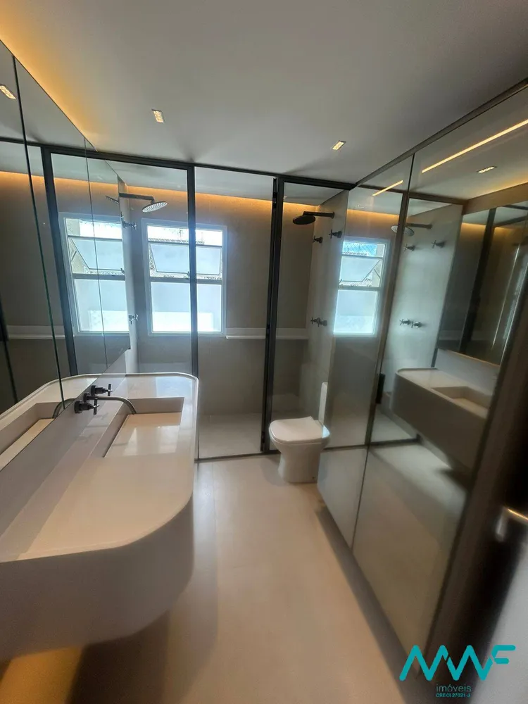 Apartamento, 3 quartos, 243 m² - Foto 11