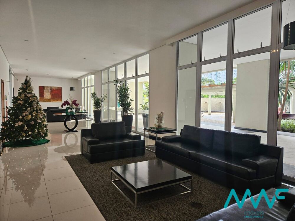 Apartamento à venda com 3 quartos, 181m² - Foto 3
