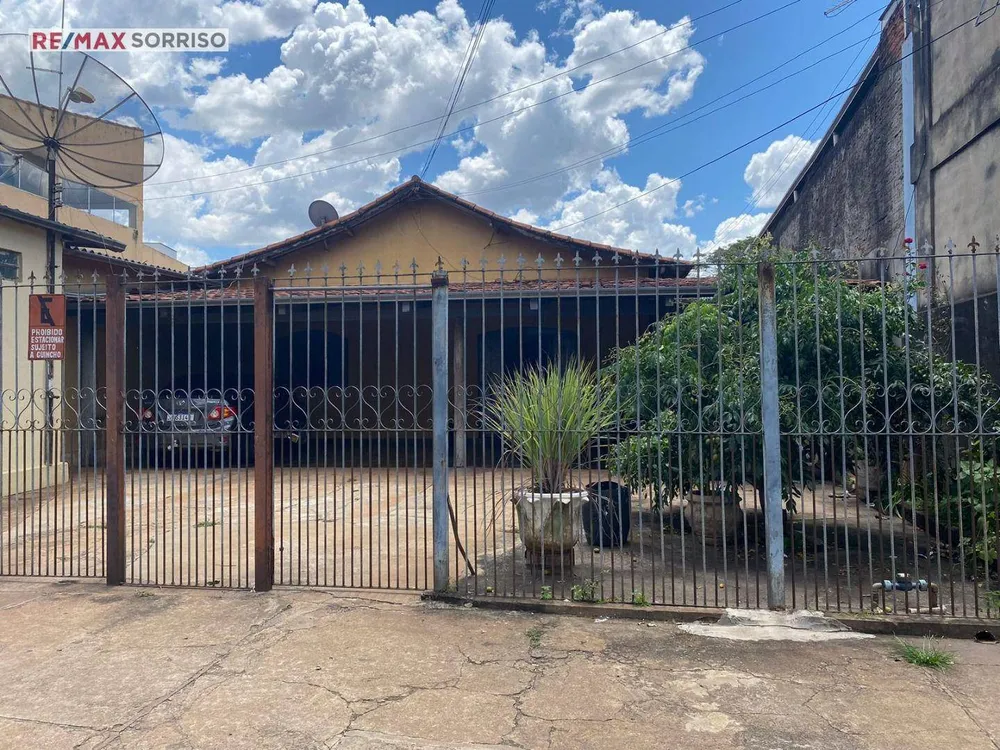 Casa, 3 quartos, 203 m² - Foto 1