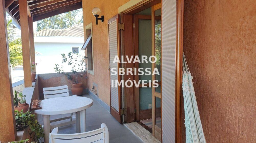 Casa de Condomínio à venda com 5 quartos, 380m² - Foto 1