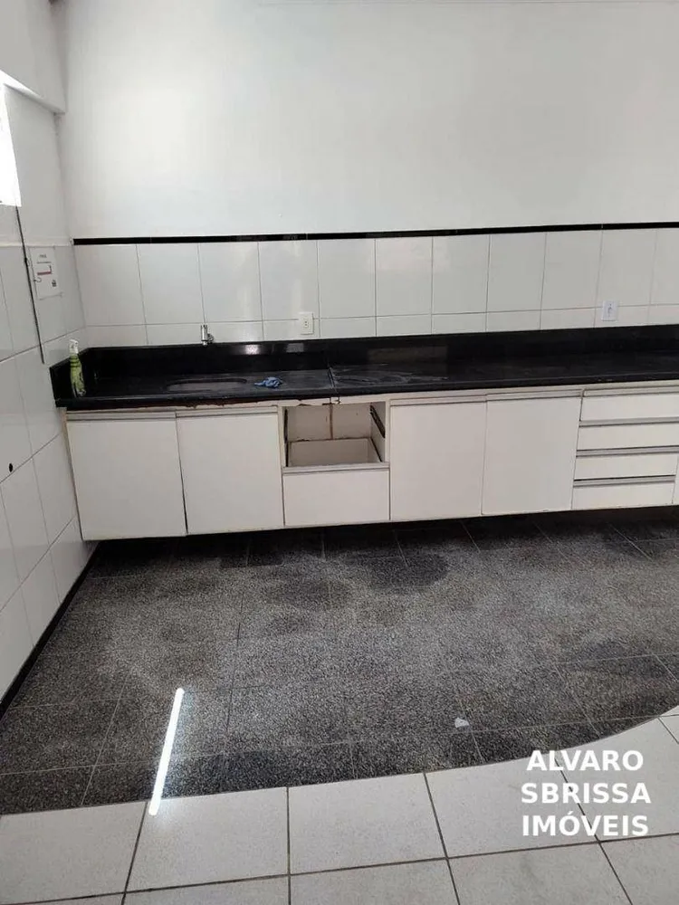 Loja-Salão, 880 m² - Foto 1