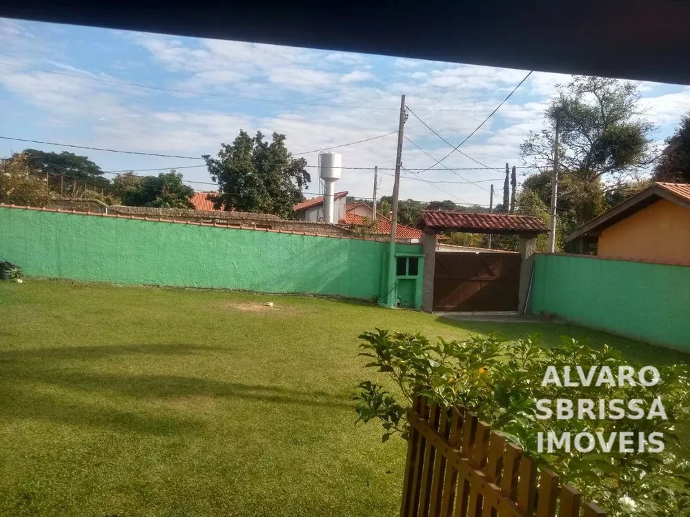 Chácara à venda com 2 quartos, 120m² - Foto 1