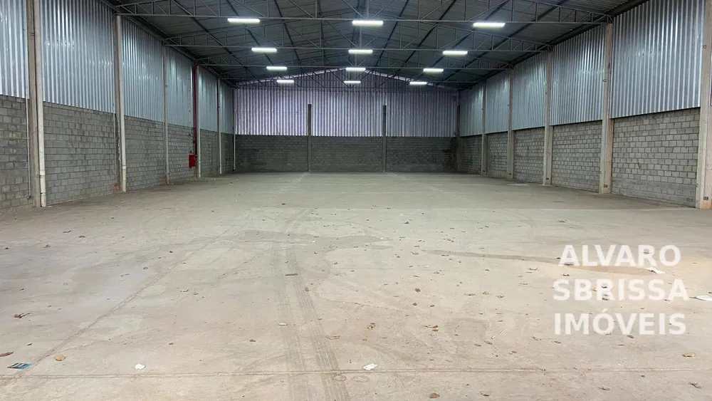 Depósito-Galpão, 1000 m² - Foto 1