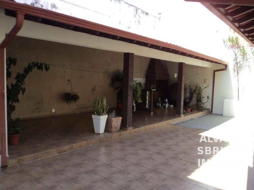 Casa, 4 quartos, 222 m² - Foto 8