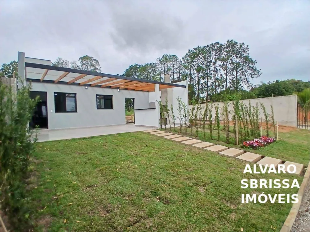 Casa, 3 quartos, 112 m² - Foto 1