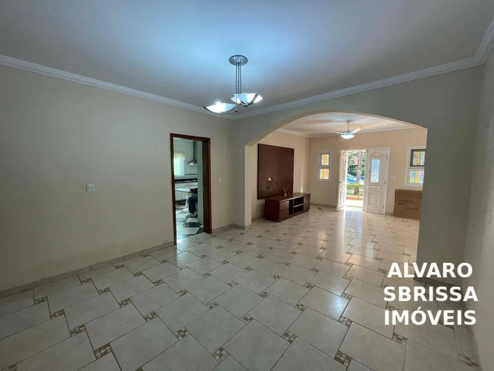 Casa, 4 quartos, 234 m² - Foto 2