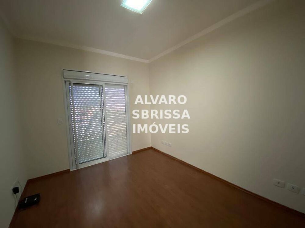 Casa à venda com 3 quartos, 260m² - Foto 3